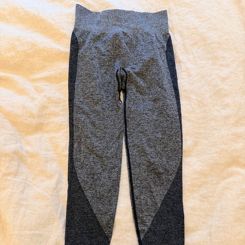 PINK Black & Gray Leggings